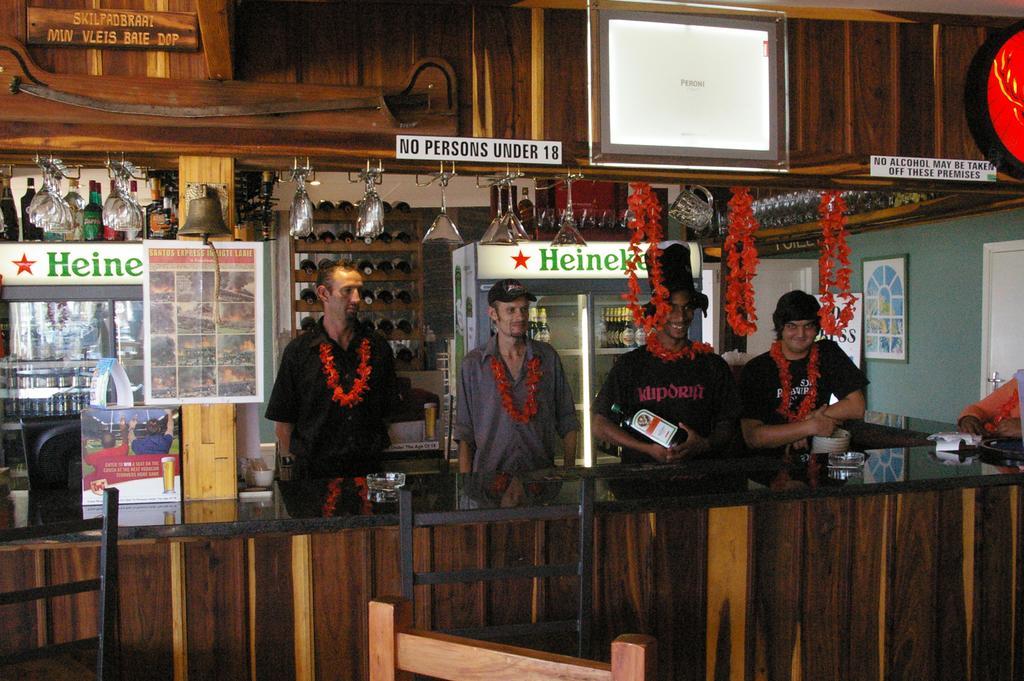 莫塞尔湾 桑托斯快捷旅馆旅舍 外观 照片